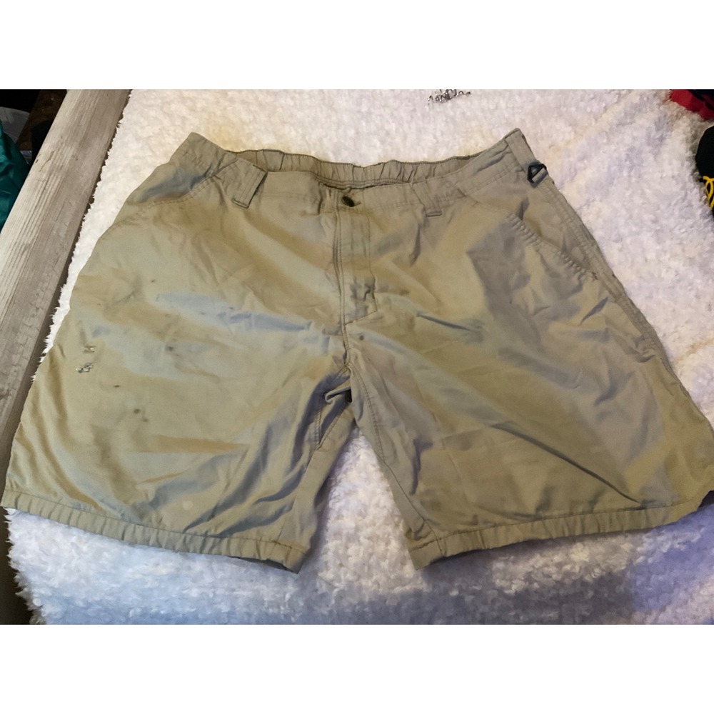 Magellan Outdoors Mens Khaki Cargo Shorts Size 38 Tan Utility Hiking Fishing